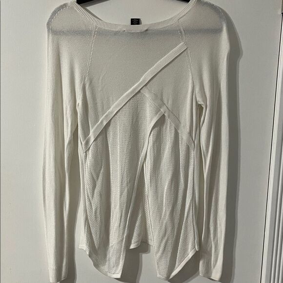 White House Black Market White Knit Long Sleeve Blouse - Picture 4 of 6